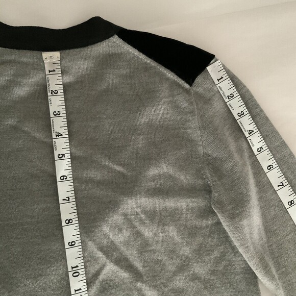 J. Crew Two Toned Sweater Long Sleeve Button Front FLAWED S - Picture 7 of 14